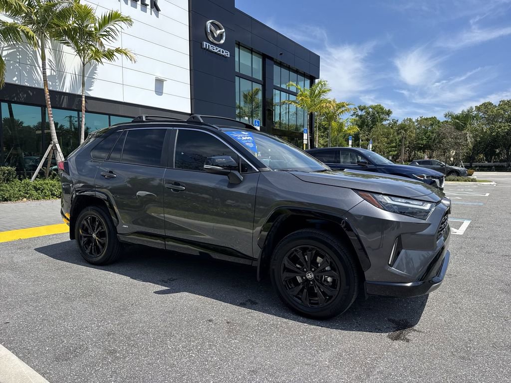 Used 2025 Toyota RAV4 XSE w/ Weather Package AWD/4WD image 6