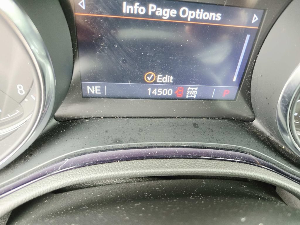 Used 2023 Buick Encore GX Select AWD/4WD image 21
