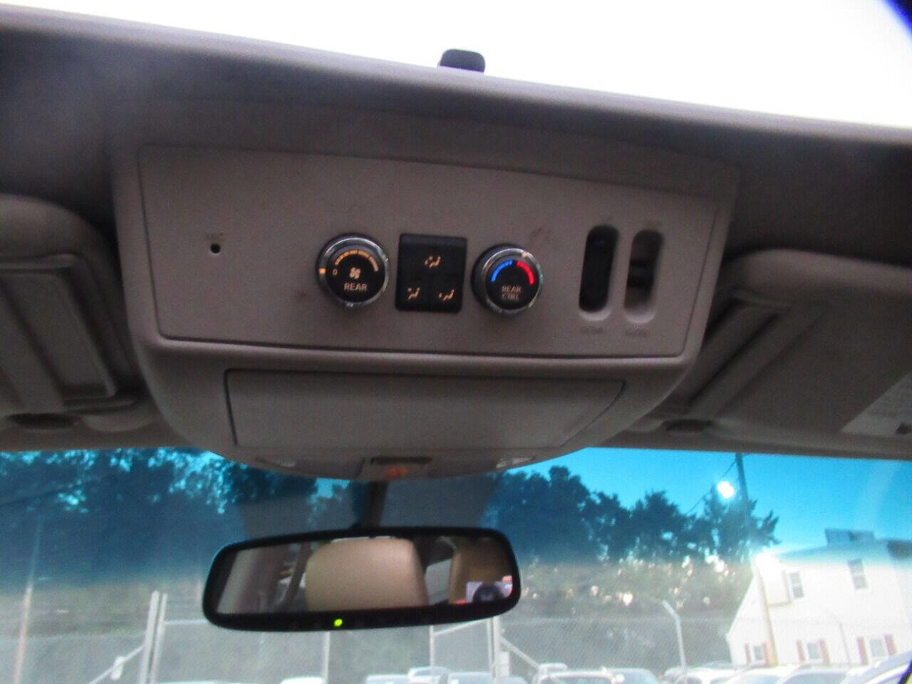 Used 2012 Nissan Armada Platinum image 51