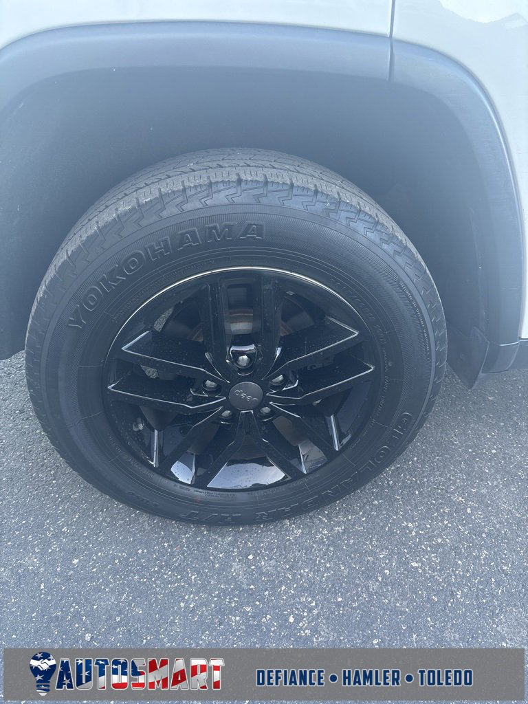 Used 2020 Jeep Grand Cherokee Limited image 12