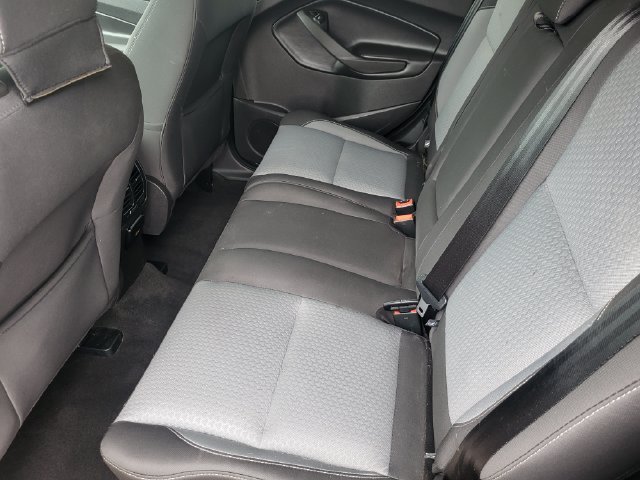 Used 2017 Ford Escape SE w/ Equipment Group 201A AWD/4WD image 24
