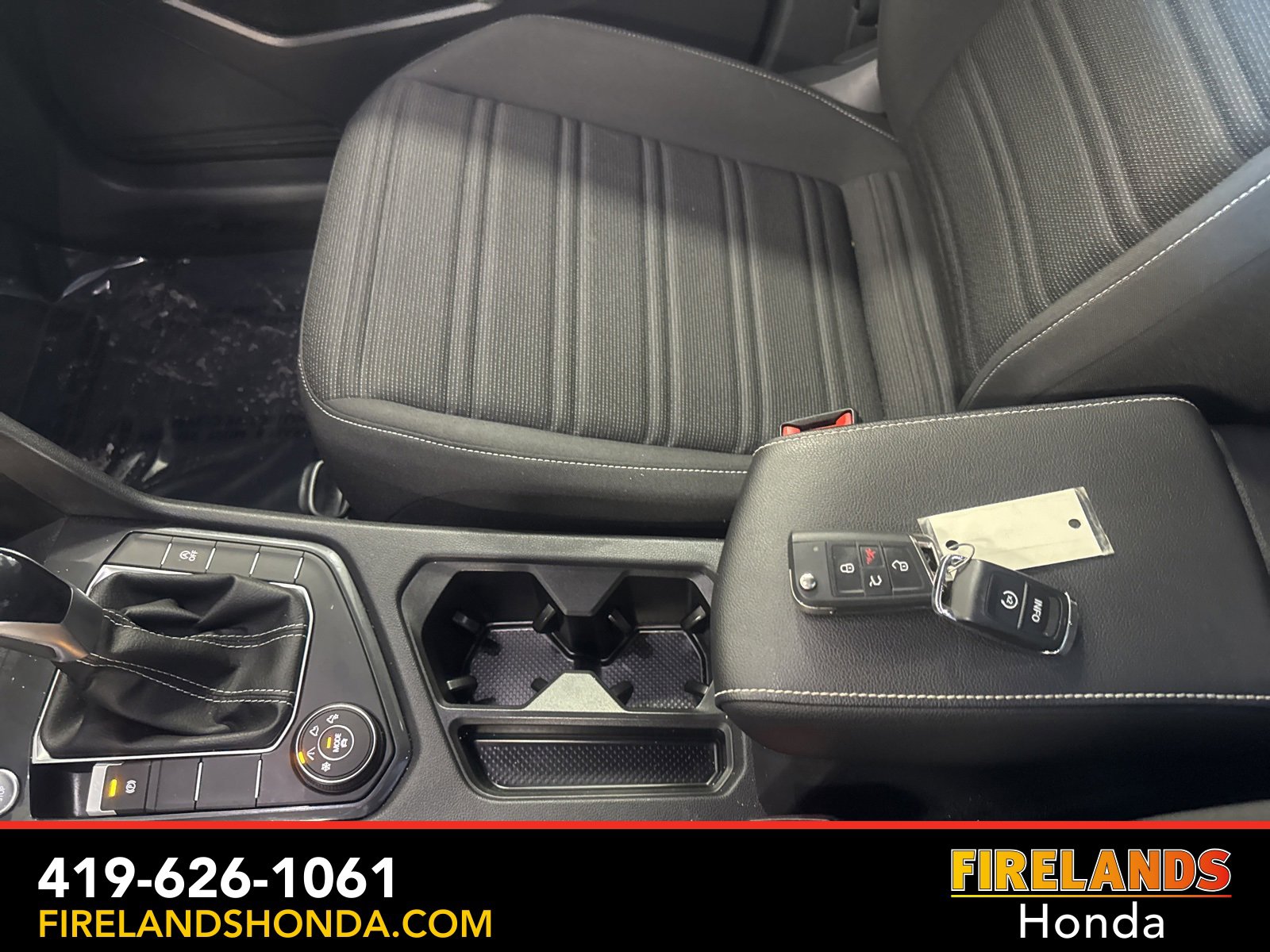 Used 2022 Volkswagen Tiguan S image 23