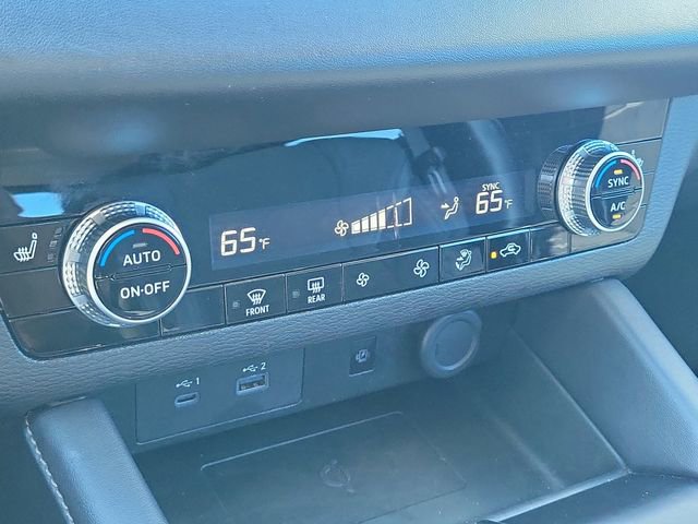 Used 2024 Mitsubishi Outlander SE image 32