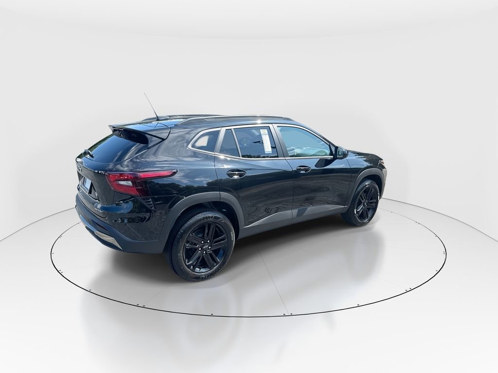 New 2026 Chevrolet Trax ACTIV FWD image 8
