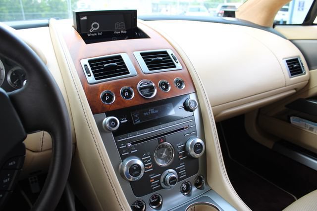 Used 2012 Aston Martin Rapide RWD image 17