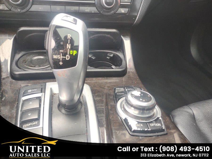Used 2013 BMW 528i xDrive Sedan AWD/4WD image 15