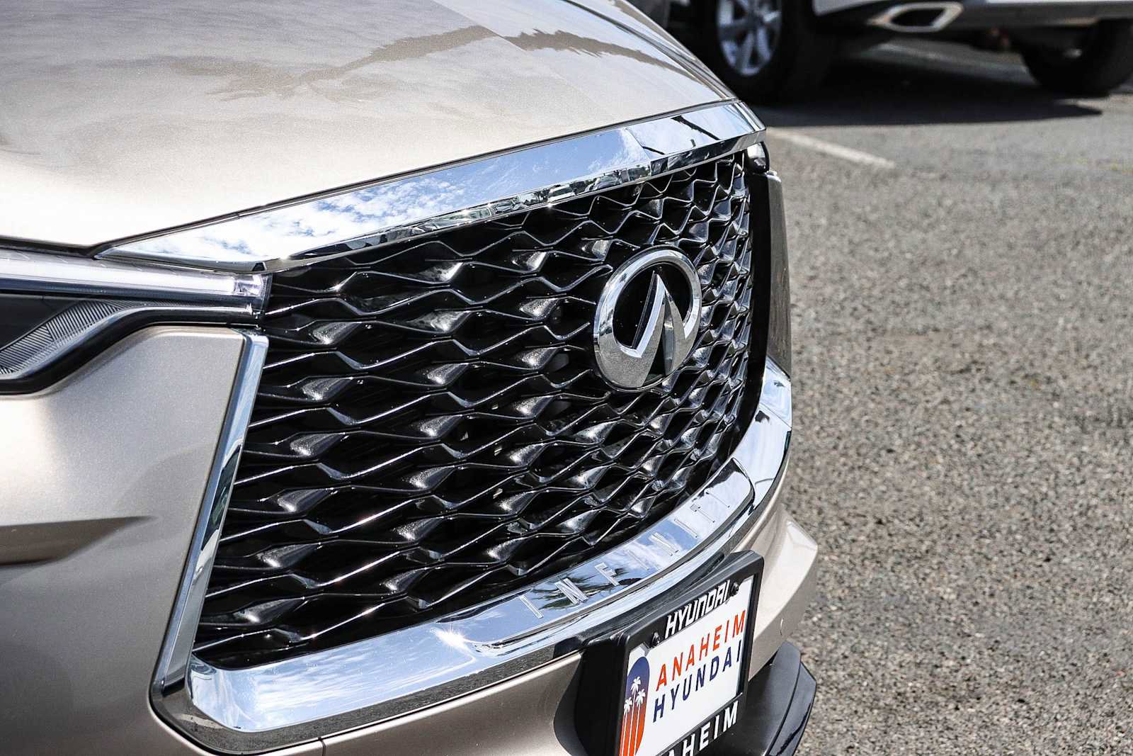 Used 2023 INFINITI QX60 Luxe w/ Cargo Package image 5