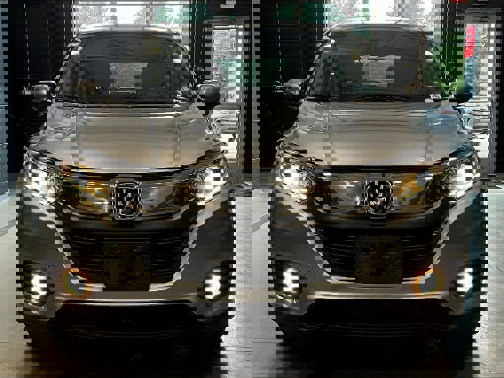 Used 2022 Honda HR-V EX-L image 2