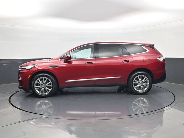 Used 2024 Buick Enclave Essence w/ Experience Buick Package AWD/4WD image 8