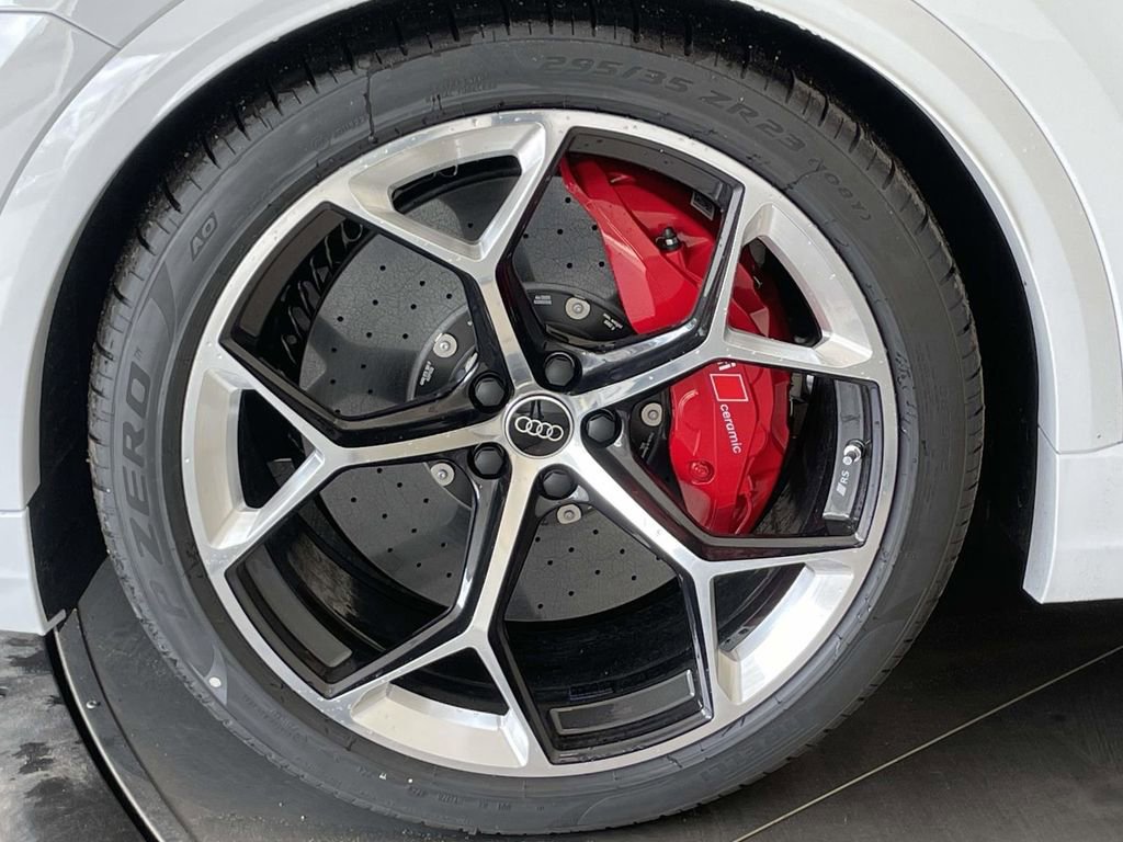 New 2026 Audi RS Q8 performance image 11