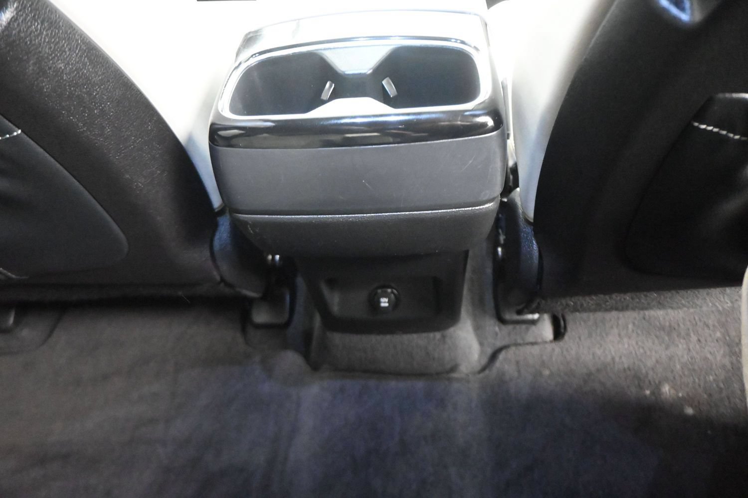 Used 2024 Kia Telluride S w/ S Sunroof Package AWD/4WD image 16