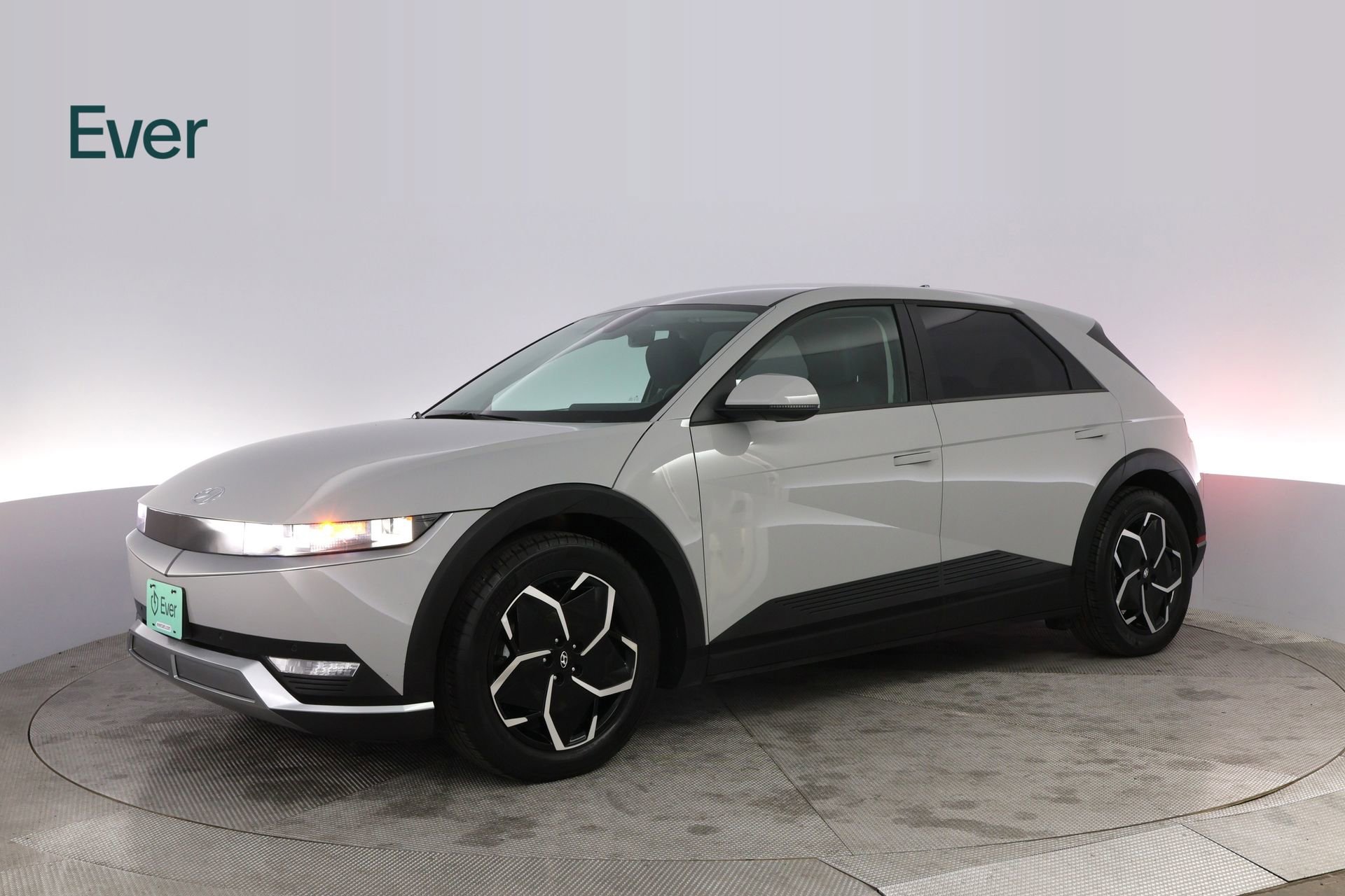 Used 2024 Hyundai Ioniq 5 SEL image 18