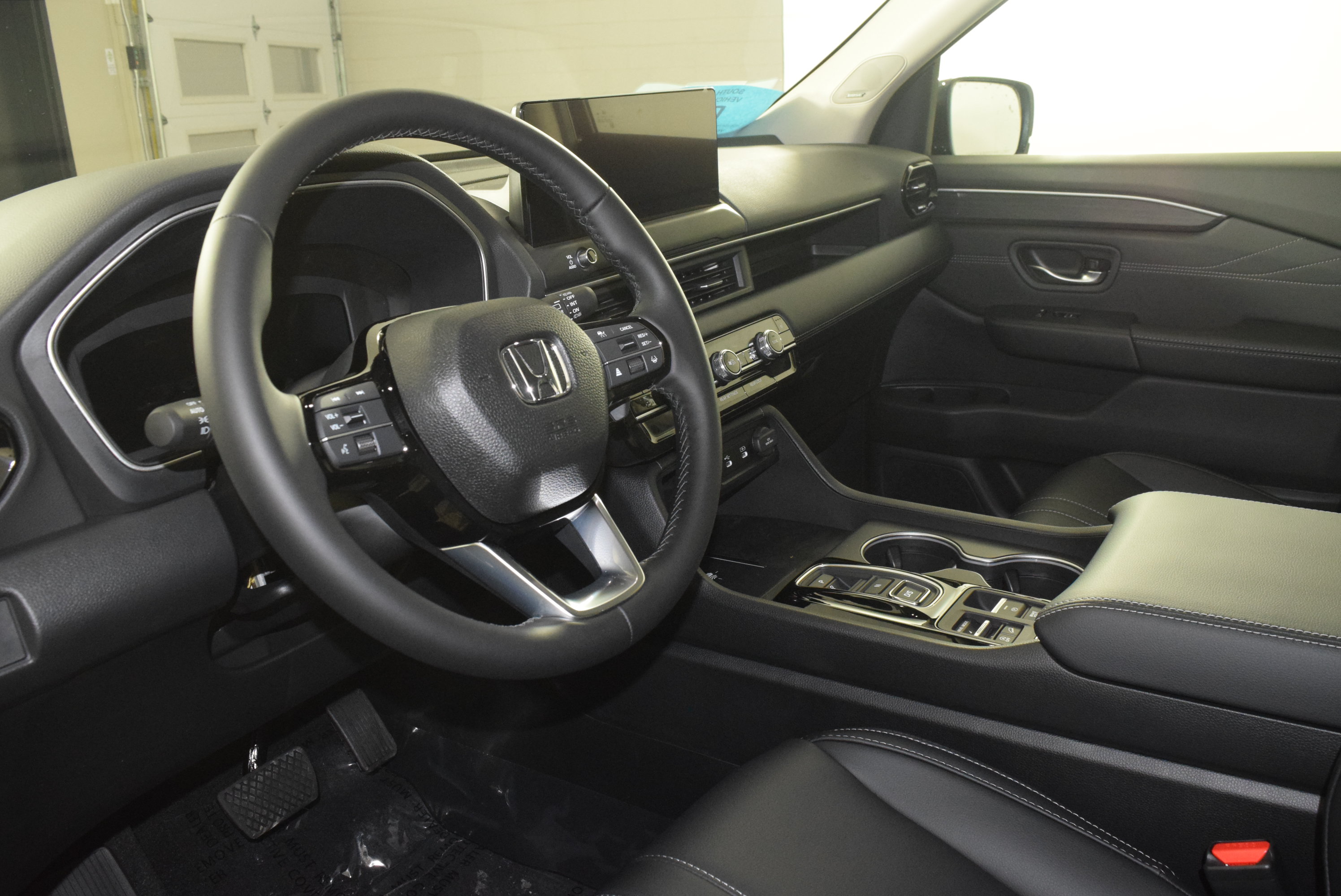 New 2026 Honda Pilot image 2