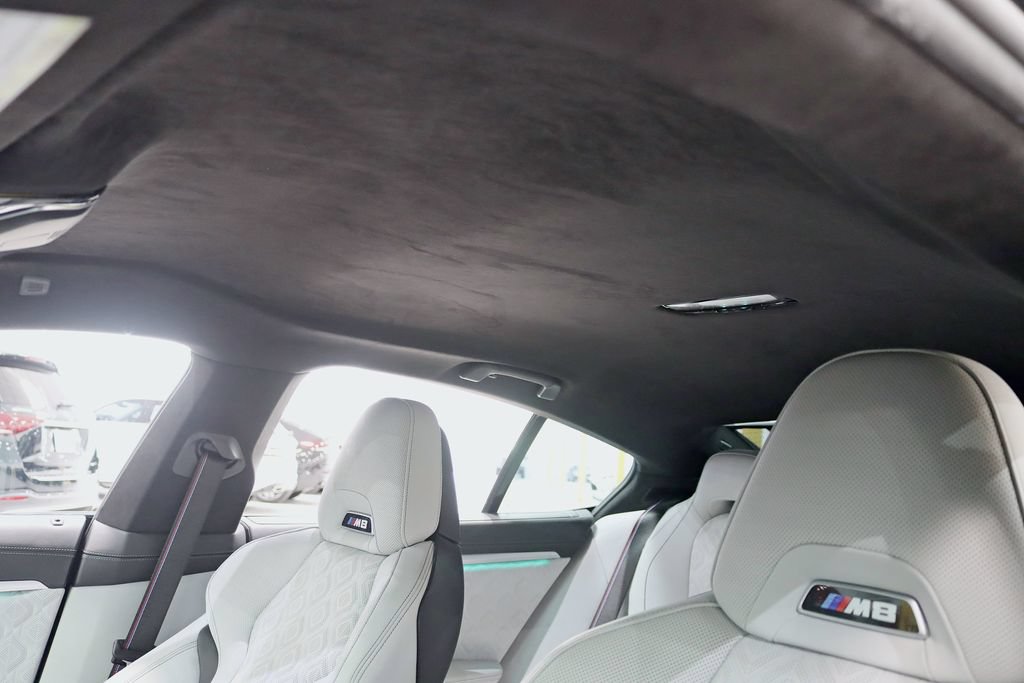 Used 2022 BMW M8 Gran Coupe xDrive Competition w/ M Carbon Exterior Package AWD/4WD image 41