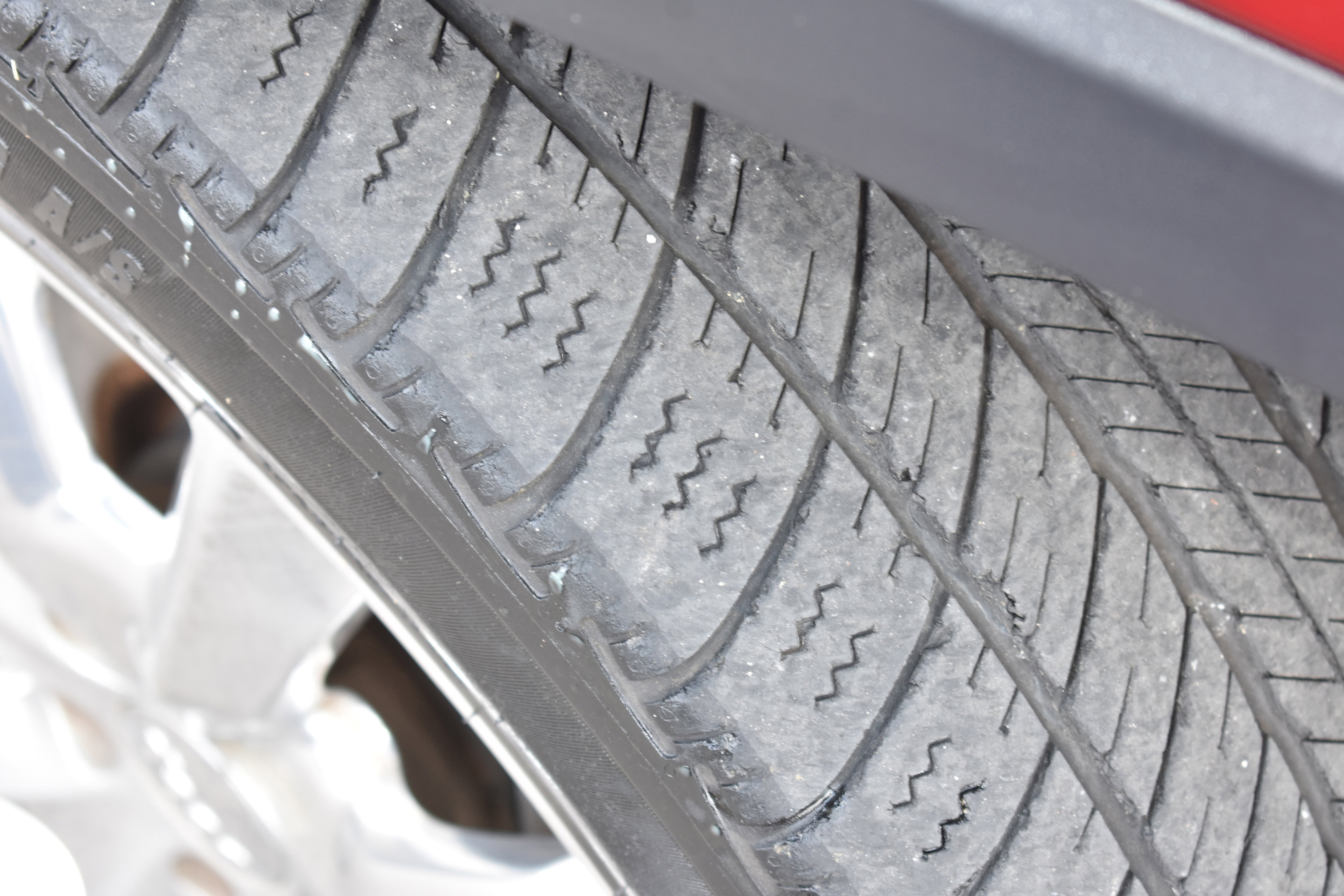 Used 2015 Jeep Cherokee Limited image 11