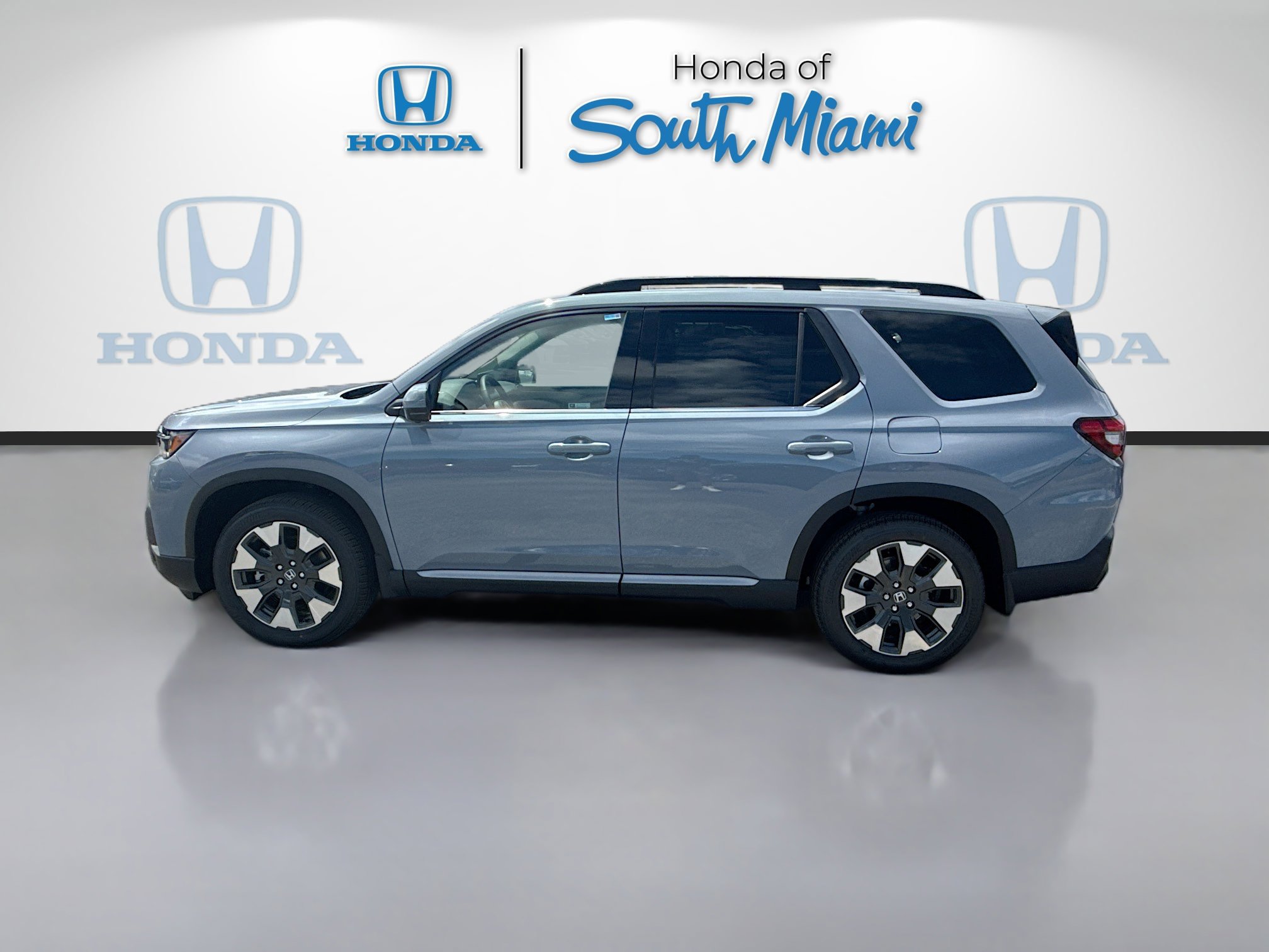 New 2026 Honda Pilot Elite image 4