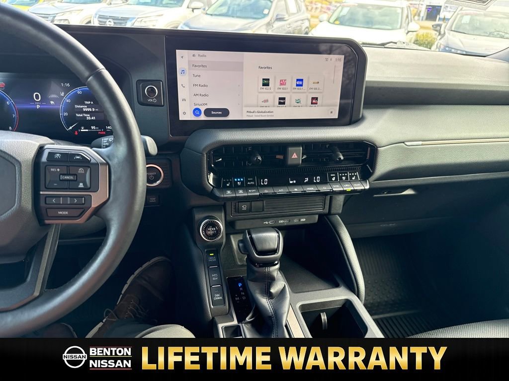 Used 2024 Toyota Land Cruiser image 20