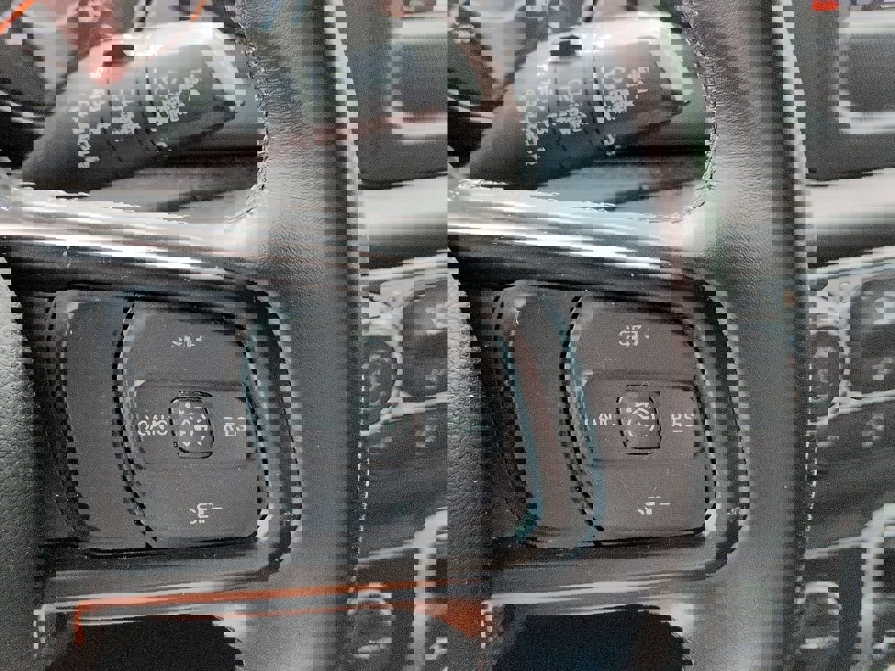 Used 2020 Jeep Wrangler Sport AWD/4WD image 24