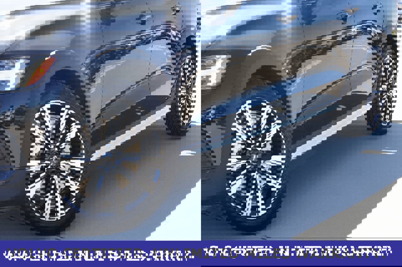 New 2025 Volvo V60 B5 Cross Country Ultra w/ Protection Package Premier image 7