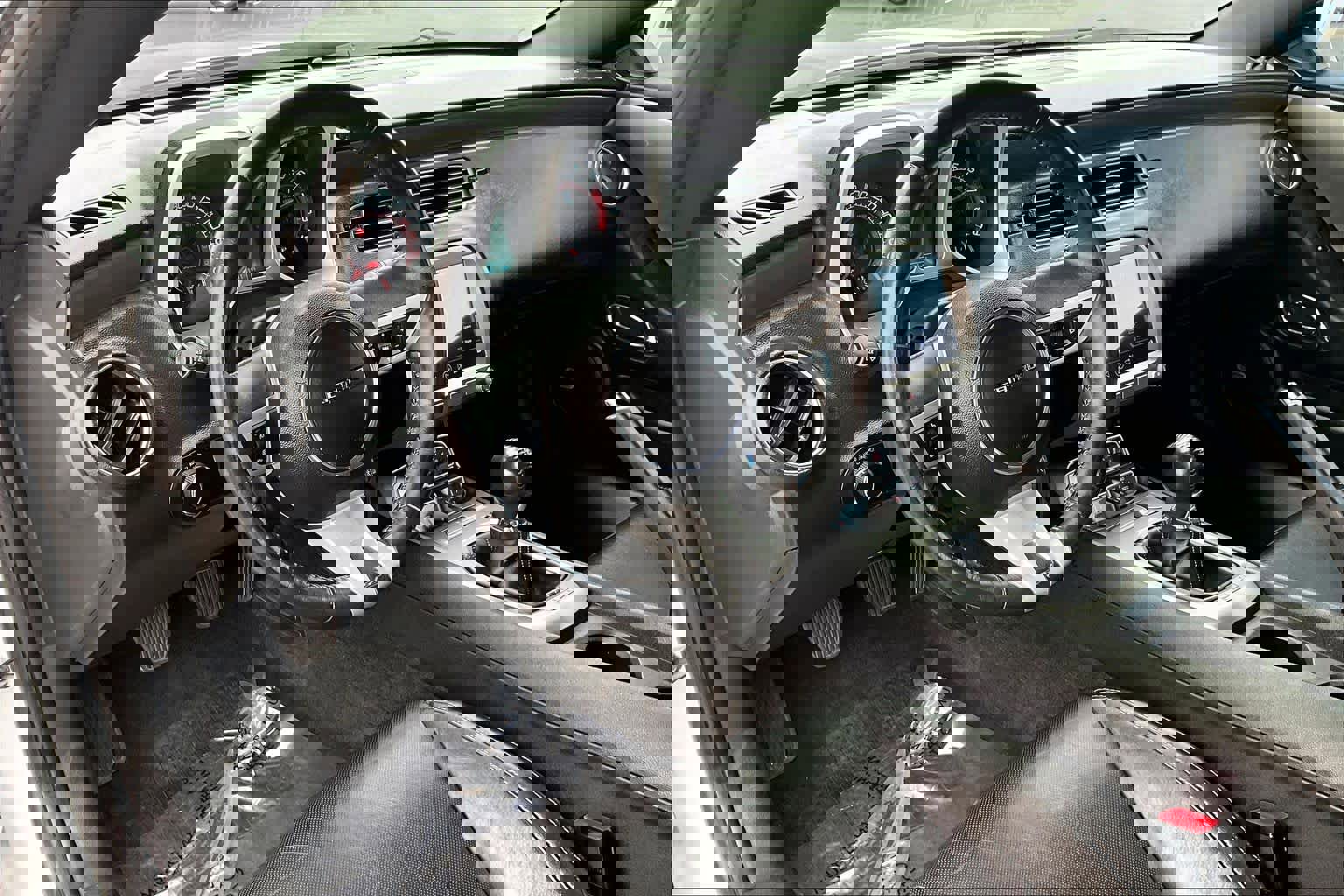 Used 2011 Chevrolet Camaro SS w/ RS Package image 17