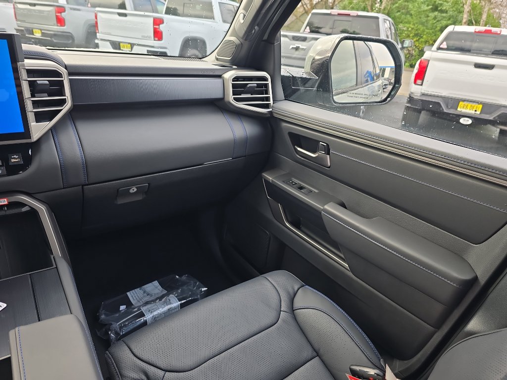 New 2026 Toyota Sequoia Platinum image 27