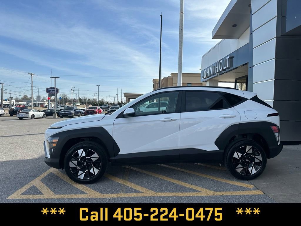 Used 2025 Hyundai Kona SEL image 6
