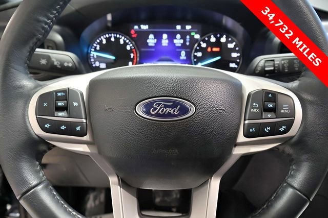 Used 2023 Ford Explorer XLT image 18
