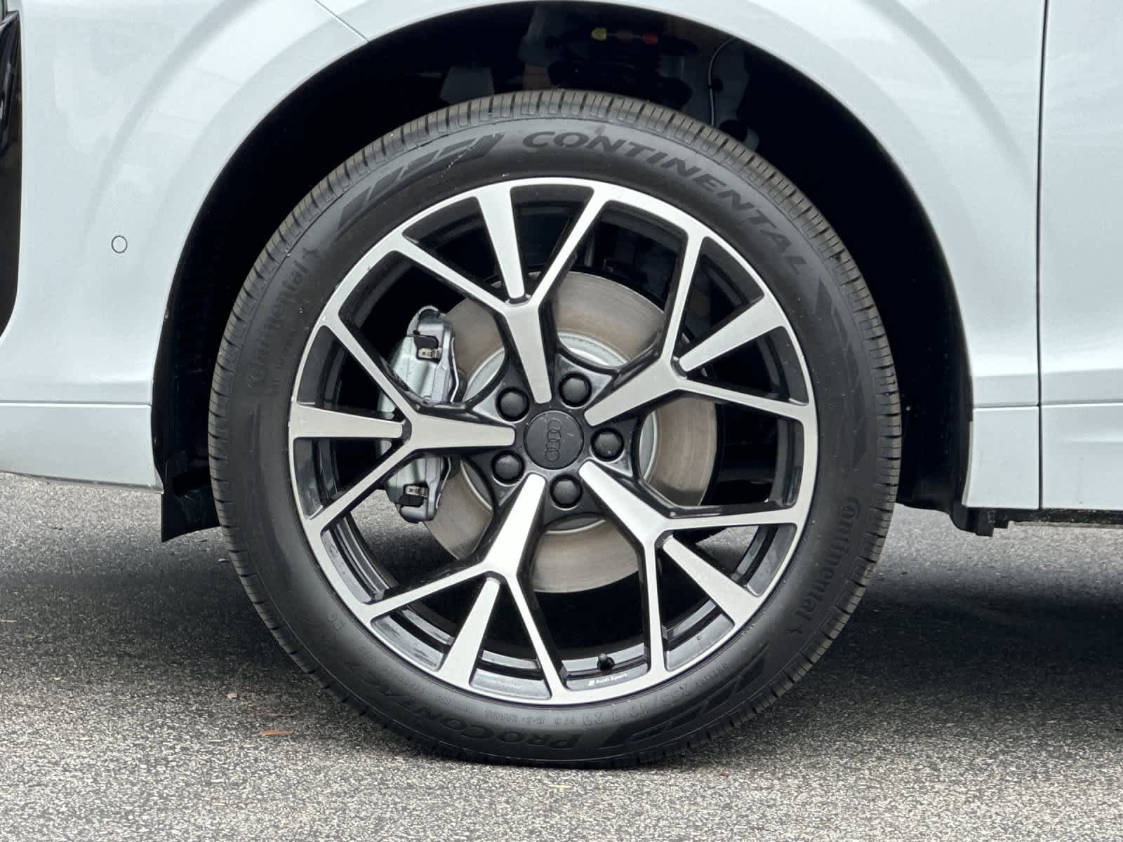 New 2026 Audi Q3 quattro 2.0T AWD/4WD image 10