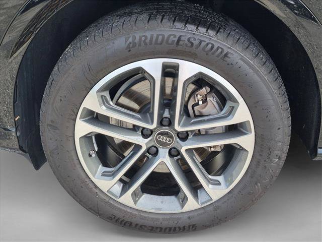 Certified 2025 Audi Q5 Premium w/ Convenience Package AWD/4WD image 22