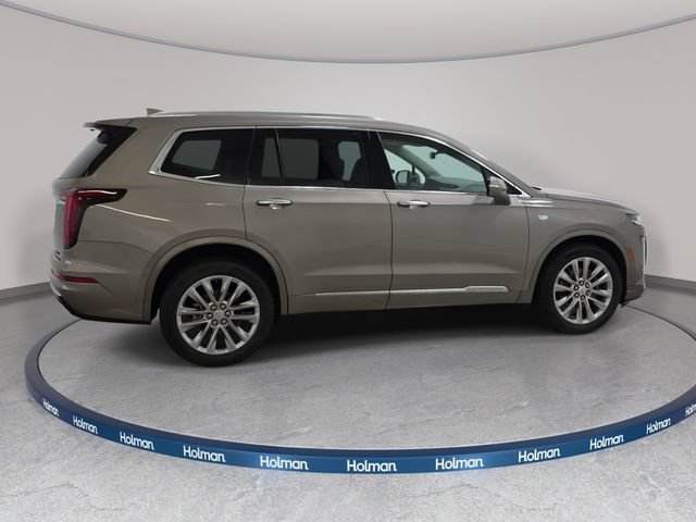 Used 2023 Cadillac XT6 Premium Luxury w/ Technology Package AWD/4WD image 4