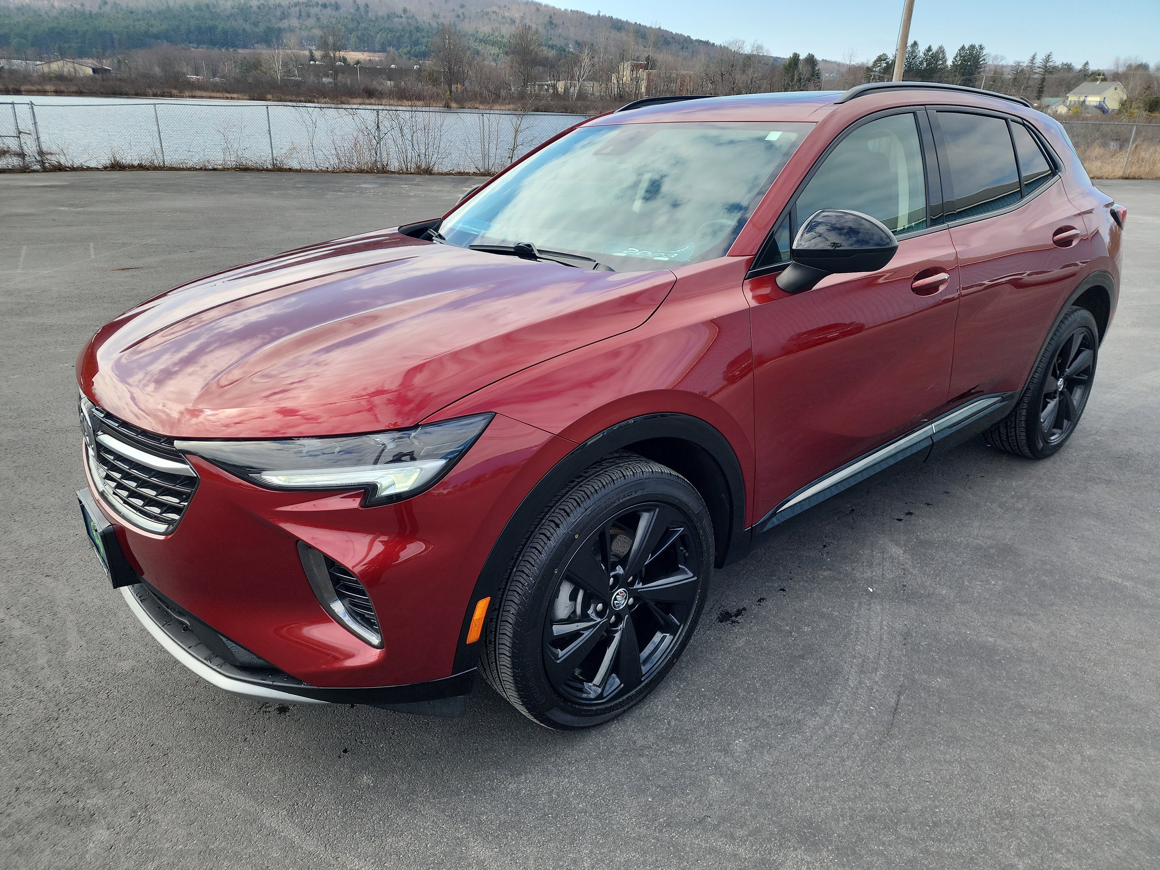 Certified 2023 Buick Envision Essence w/ Sport Touring Package image 4