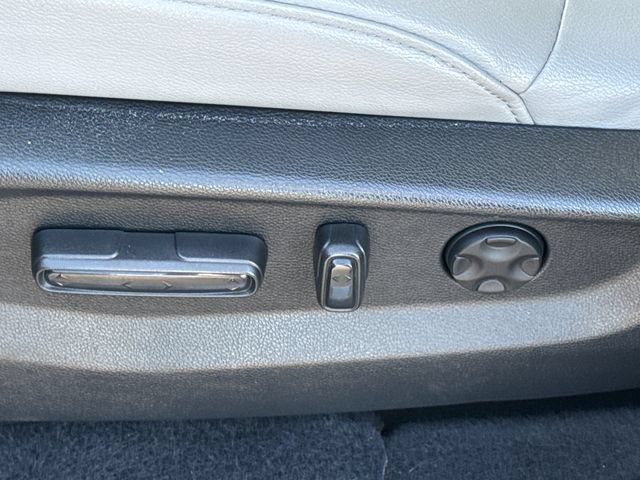 Used 2022 Honda CR-V Touring image 24