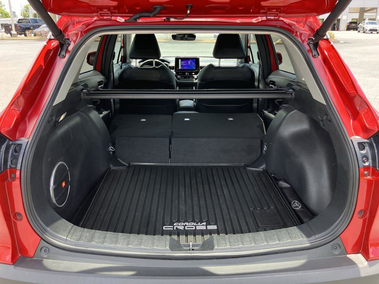 Used 2023 Toyota Corolla Cross XLE image 26