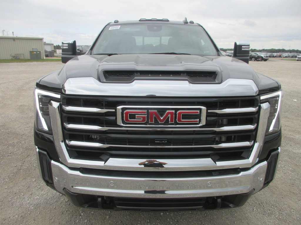 New 2026 GMC Sierra 3500 SLT w/ SLT Premium Package AWD/4WD image 12