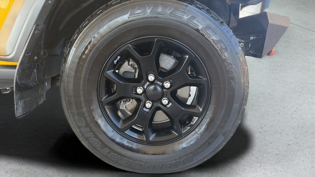 Used 2021 Jeep Wrangler Unlimited Sport AWD/4WD image 12