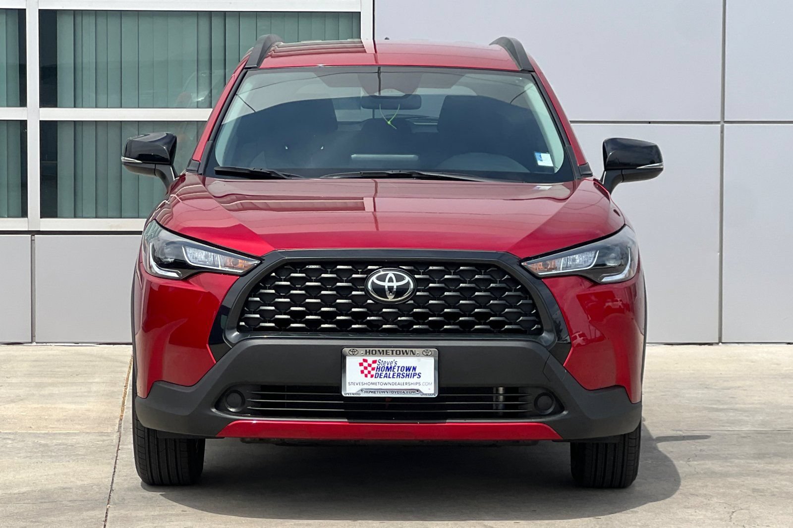 Certified 2025 Toyota Corolla Cross LE AWD/4WD image 6