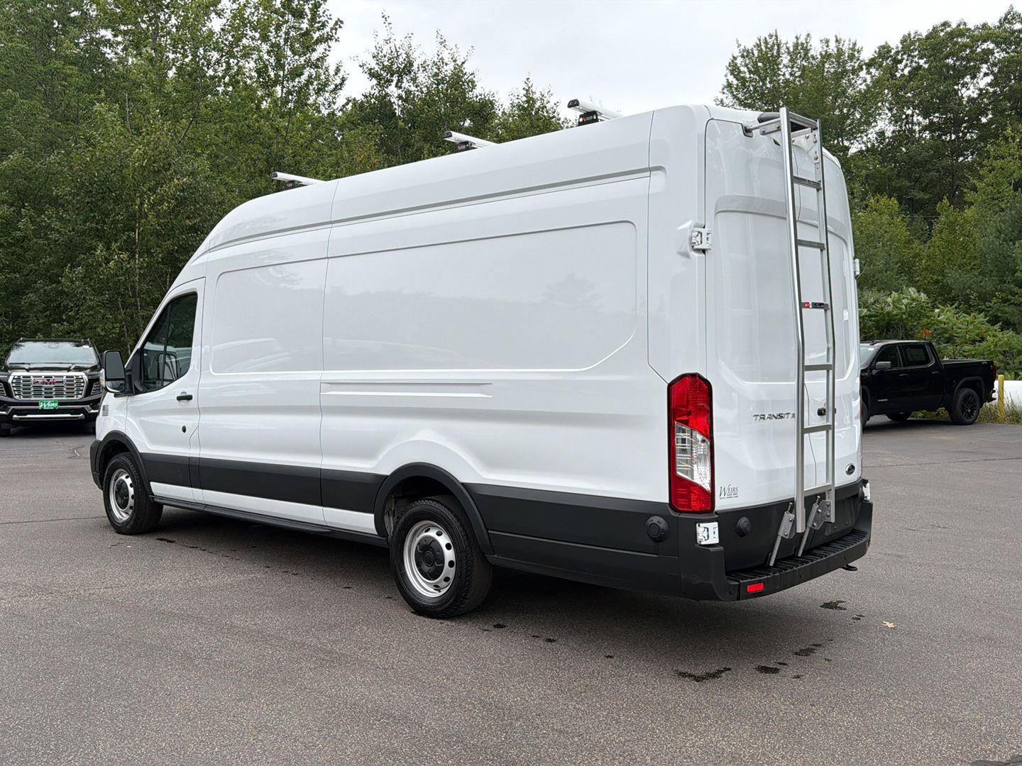 Used 2024 Ford Transit 350 148 High Roof Extended RWD image 3