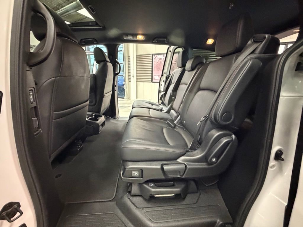 Used 2025 Honda Odyssey Sport-L image 53