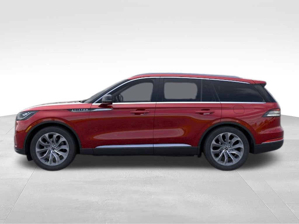 New 2026 Lincoln Aviator AWD image 3