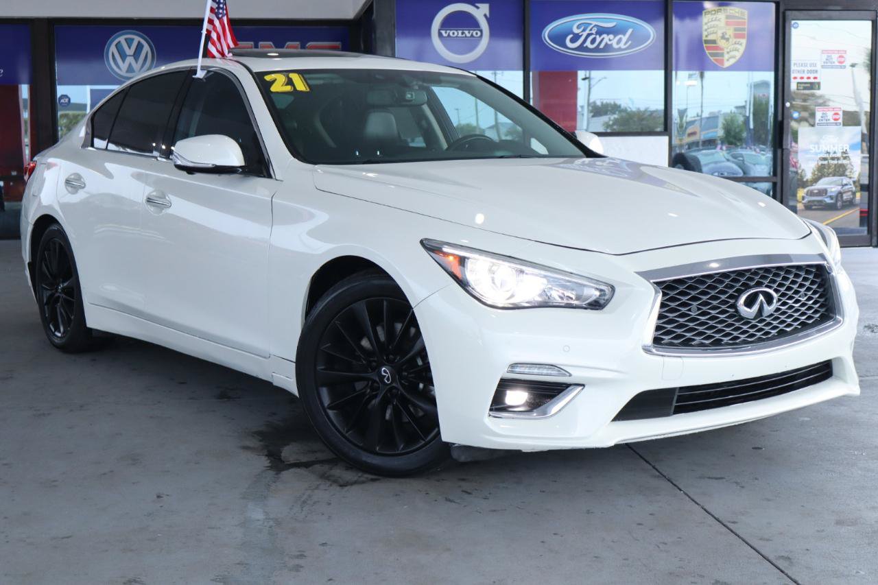 Used 2021 INFINITI Q50 Luxe w/ Seat & Sound Package RWD image 2