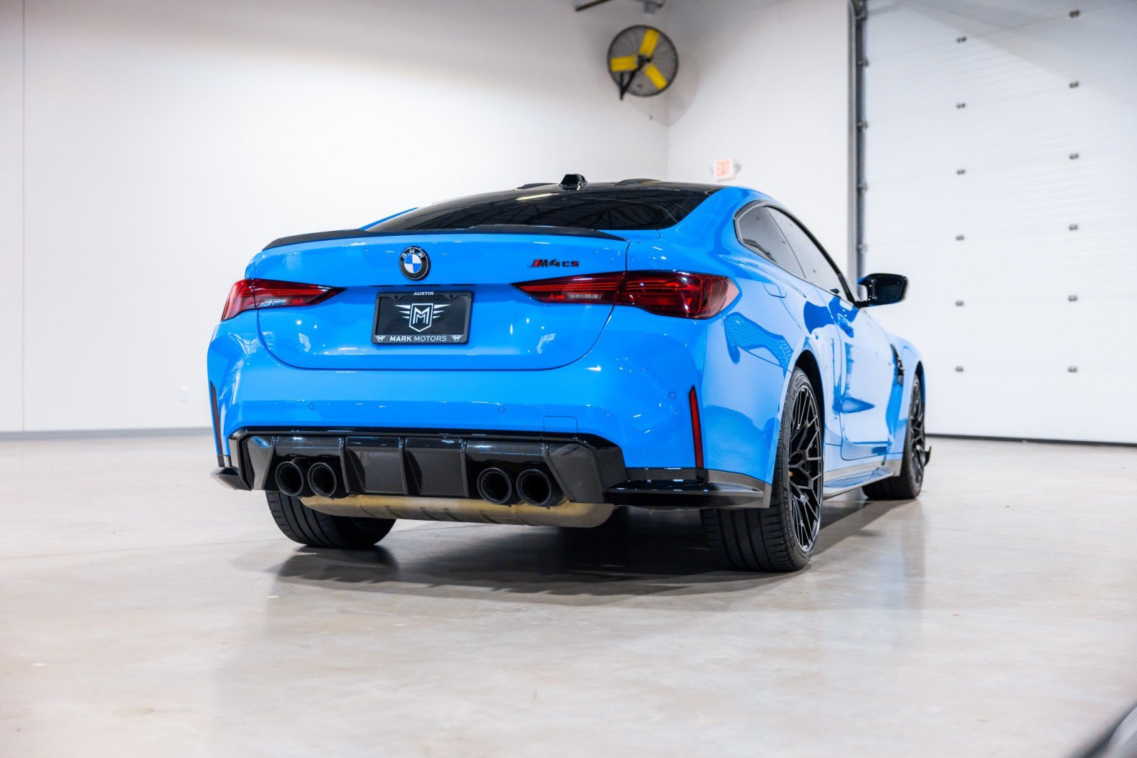 Used 2025 BMW M4 CS AWD/4WD image 4