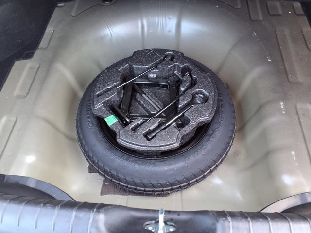 Used 2025 Hyundai Elantra SEL FWD image 78