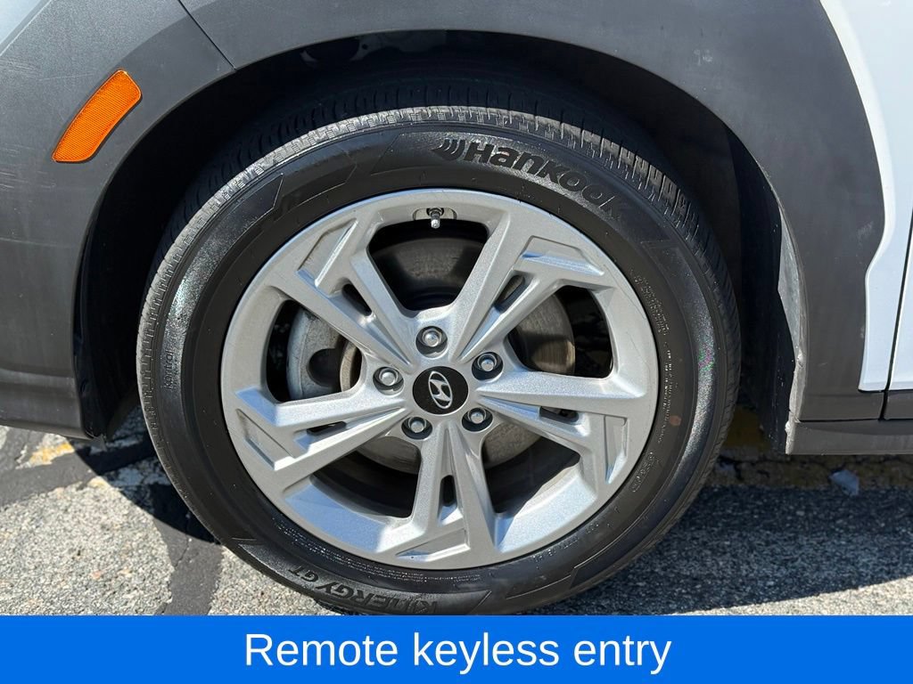 Used 2023 Hyundai Kona SEL w/ Convenience Package AWD/4WD image 10
