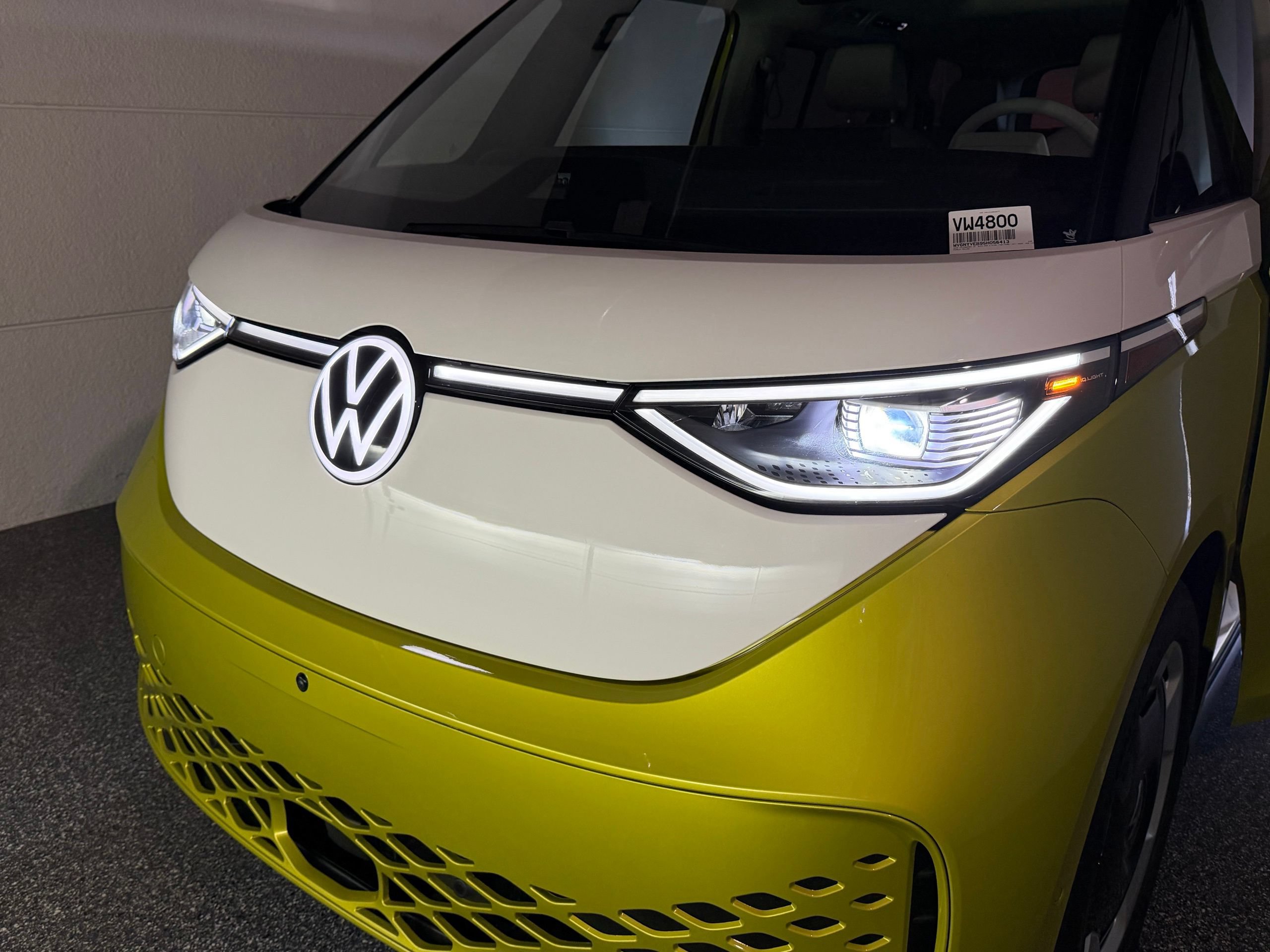 New 2025 Volkswagen ID. Buzz Pro S Plus AWD/4WD image 62