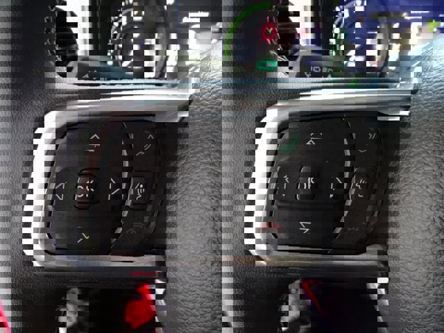 Certified 2025 Jeep Wrangler Unlimited Sahara w/ Safety Group image 7