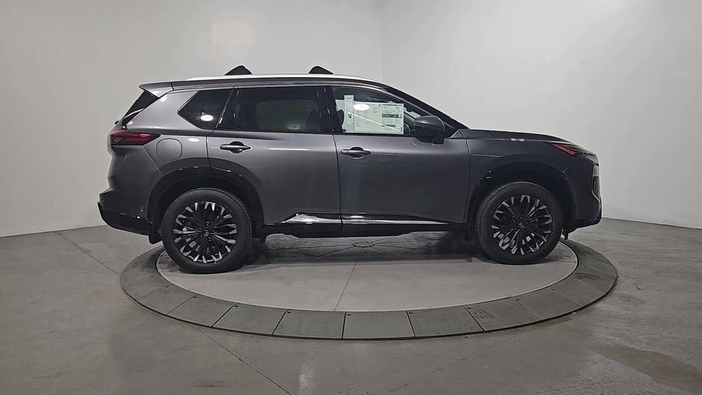 New 2026 Nissan Rogue Platinum image 7