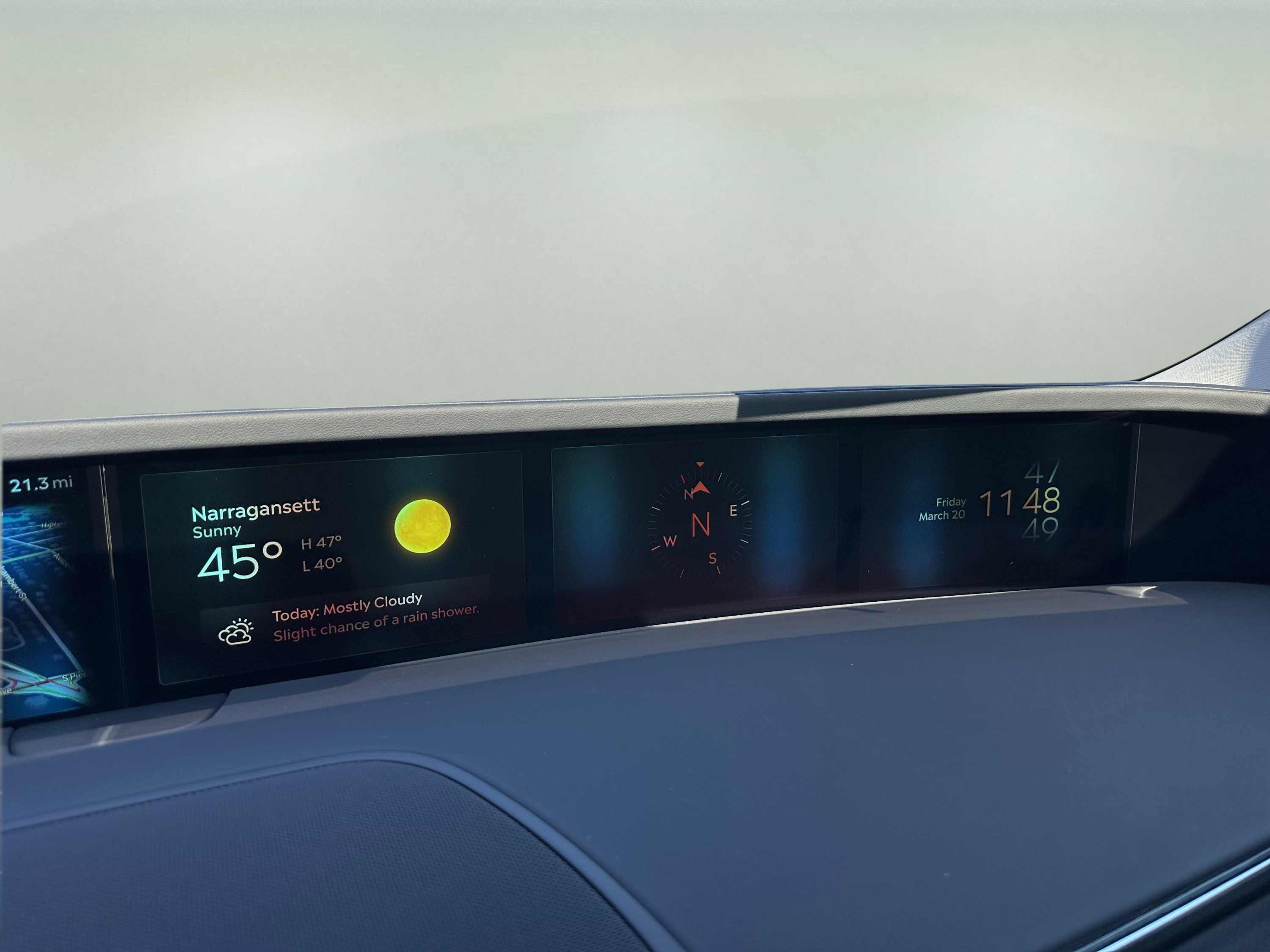 New 2026 Lincoln Nautilus Premier w/ Equipment Group 102A image 14