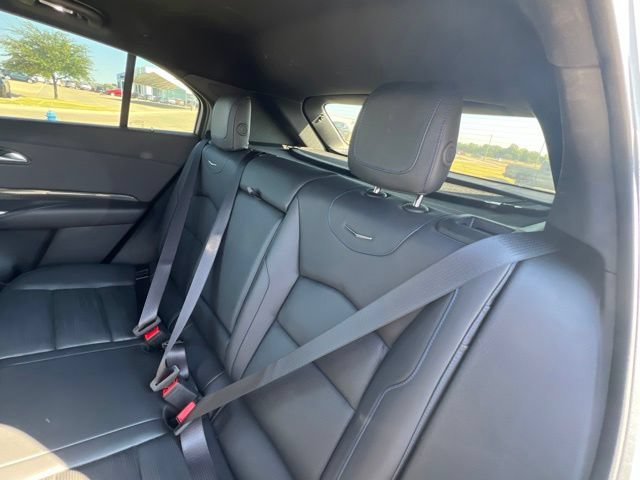 Used 2025 Cadillac XT4 Sport FWD image 9