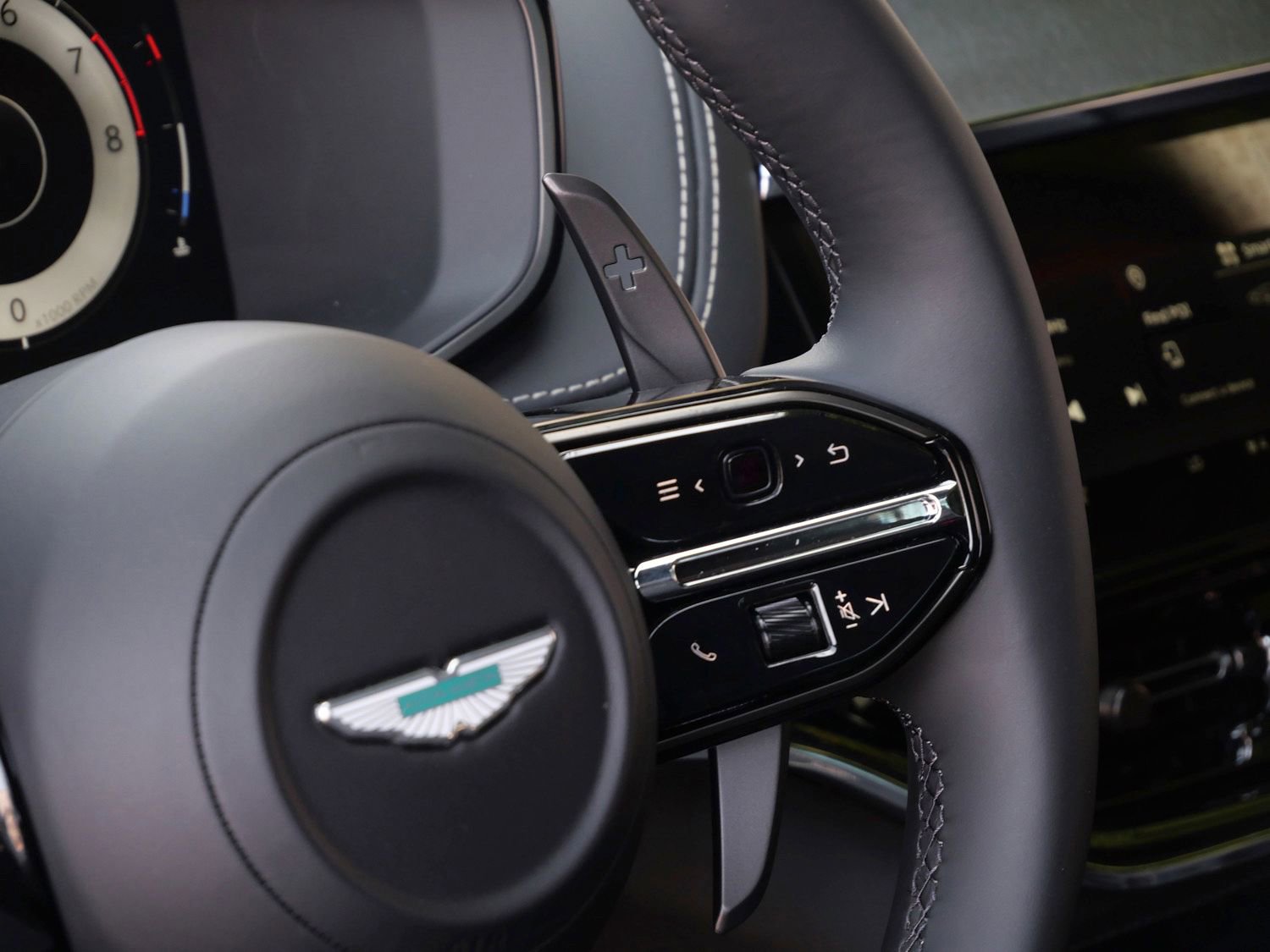 New 2026 Aston Martin DBX S AWD/4WD image 18