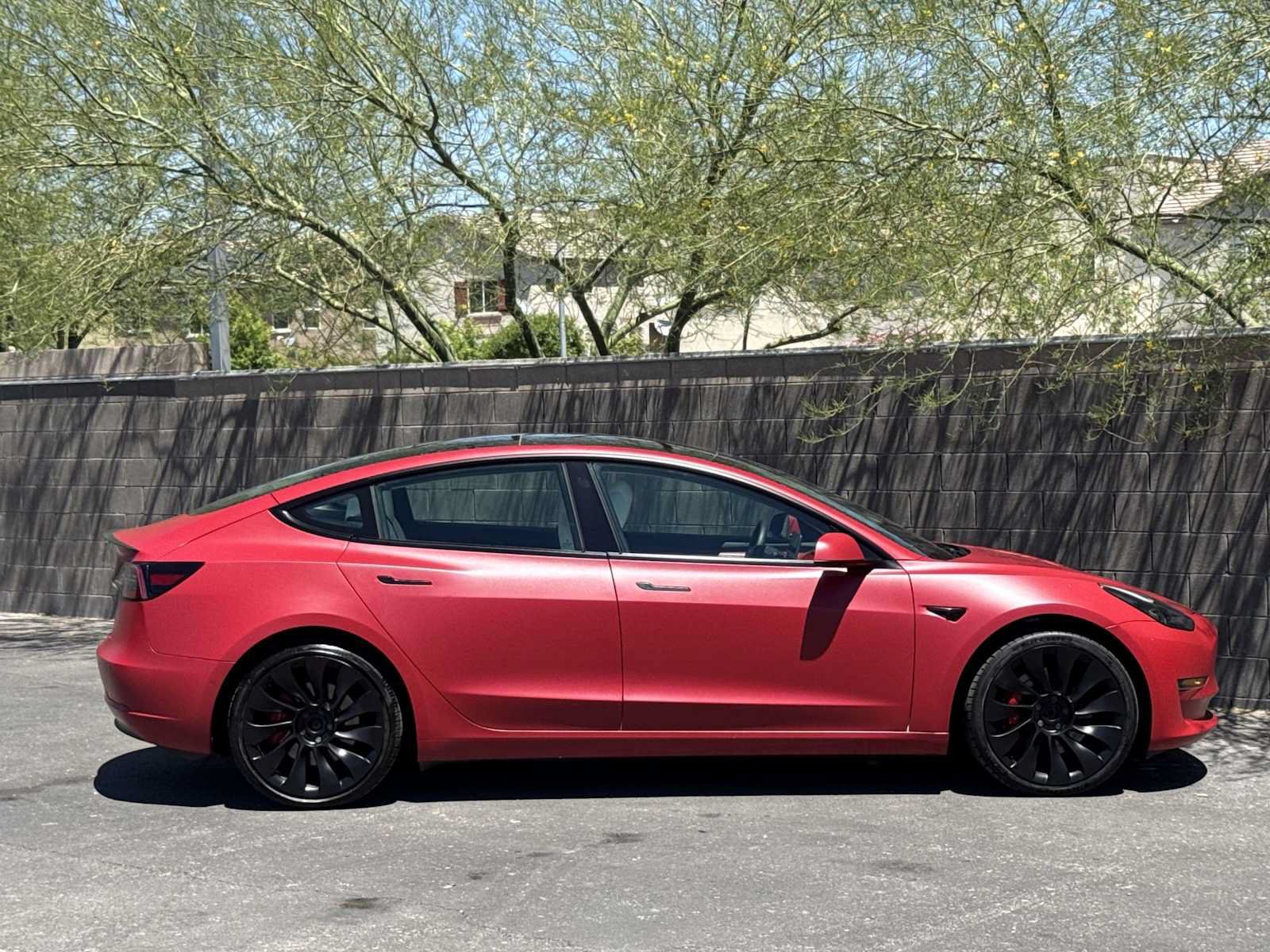 Used 2022 Tesla Model 3 Performance AWD/4WD image 9